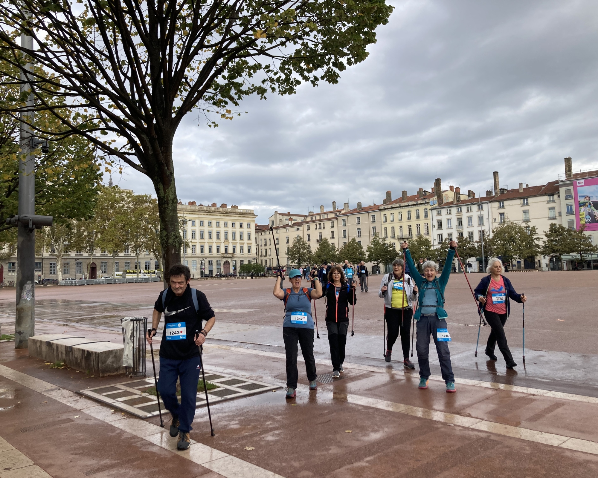 Quand la marche nordique ALAP participe à la NordicWalkin' Lyon